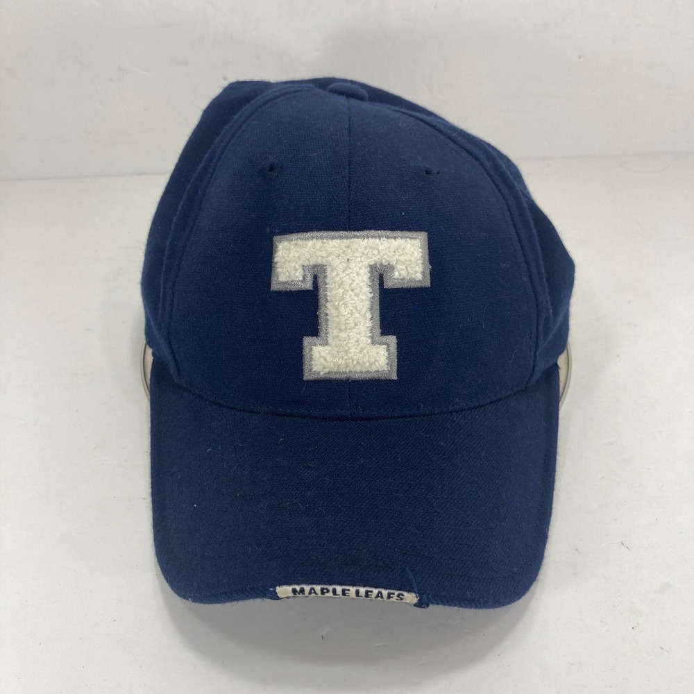 American Needle Toronto Maple Leafs Fitted Hat S/M Chenille T NHL Blue Cap